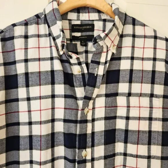 Banana Republic Men's Untucked Fit Plaid Long Sleeve Shirt Navy/Red/White Casual - Picture 4 of 9